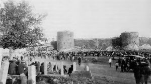 Diyarbakır Mardin Kapı Mezarlığı ve Burçları 1940